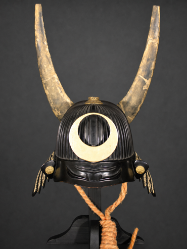 Kabuto - Suji bachi, certifikát NKBKHK